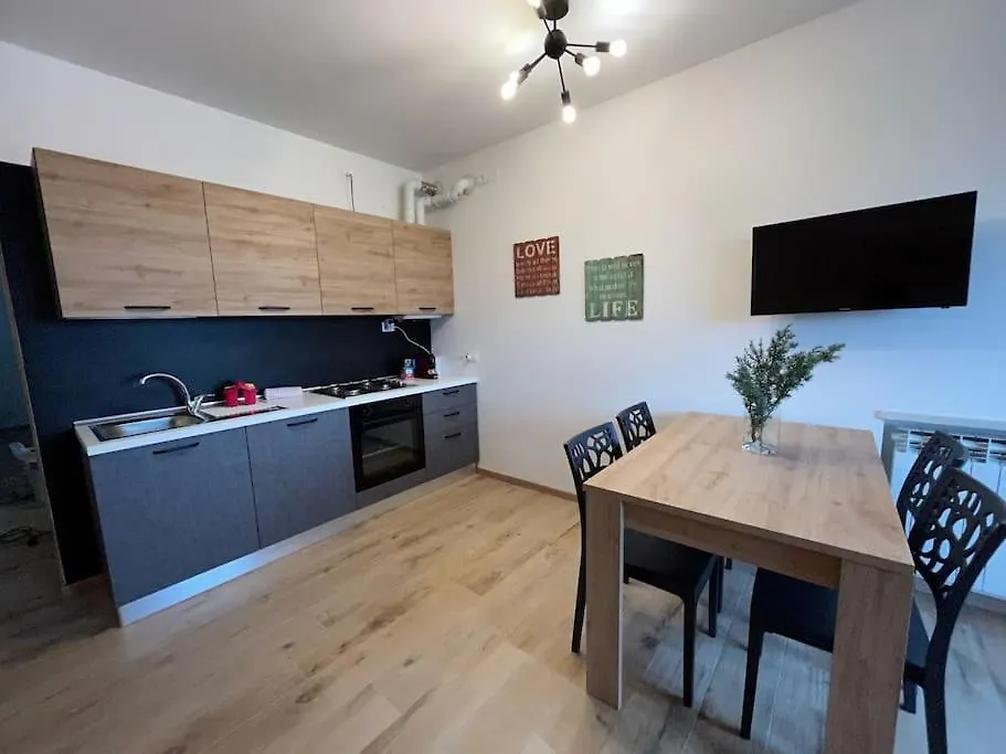 Bernardi Apartment Il Lauro Lazise