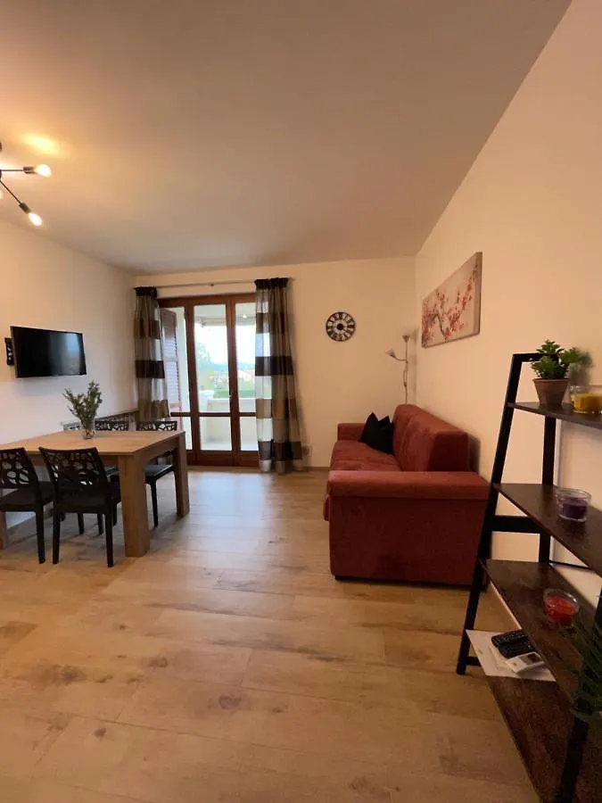 Bernardi Apartment Il Lauro Lazise 0*,  Włochy