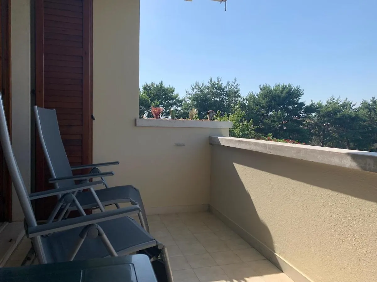 Bernardi Apartment Il Lauro Lazise 0*,