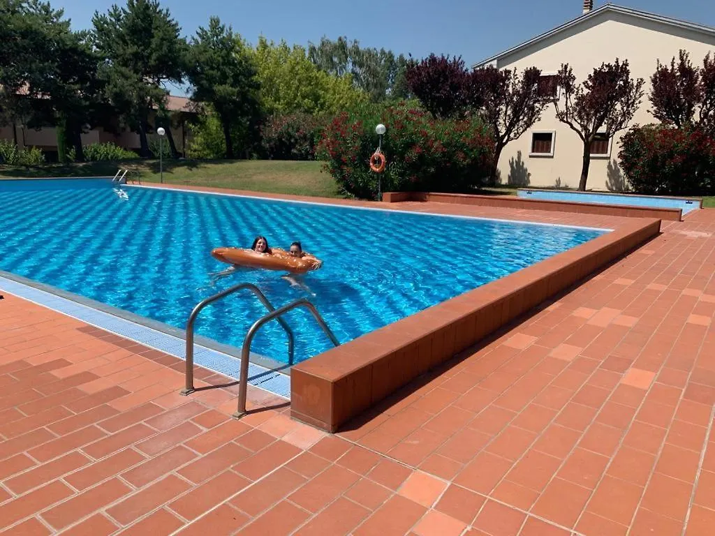 Bernardi Apartment Il Lauro Lazise 0*,